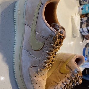 2019 Nike Air Force 1 Low (Flax/Wheat), size 10